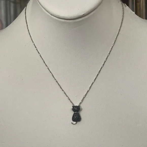 Black diamond solid sterling silver cat pendant & chain - Picture 2 of 8
